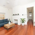 Charming Cammeray Cottage In Heart Of Sydney