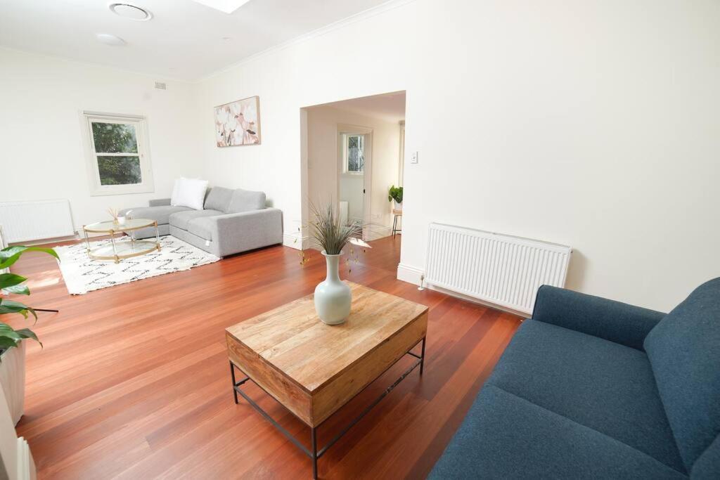 Charming Cammeray In Heart Of Holiday home *